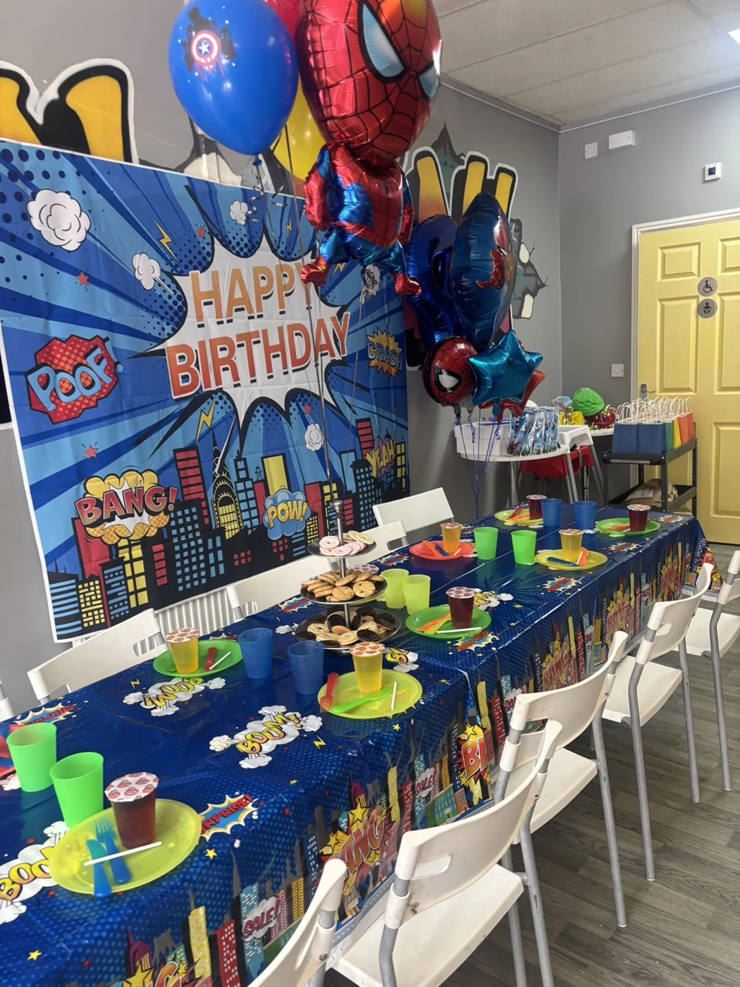 A real birthday party table and balloons at Fusion Play Café